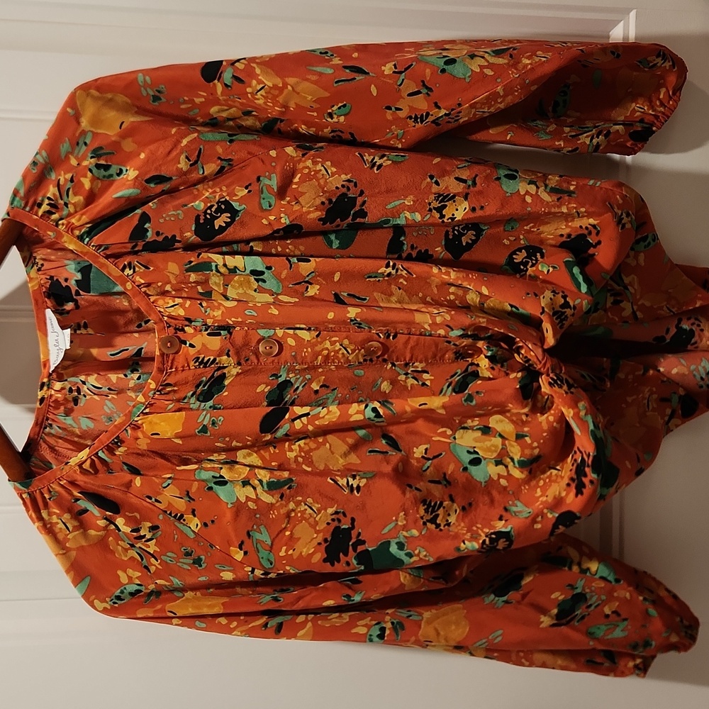 100% Silk Womens Floral Orange Blouse